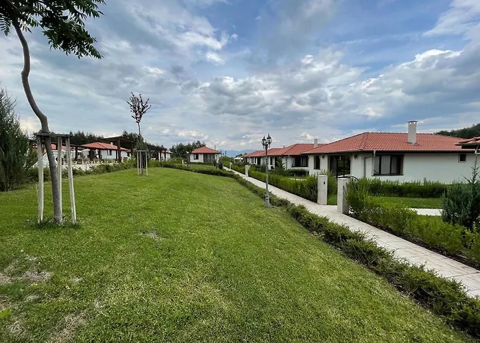 Villa Enigma Complex